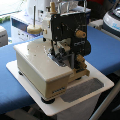 Overlock Abfallbox Universal