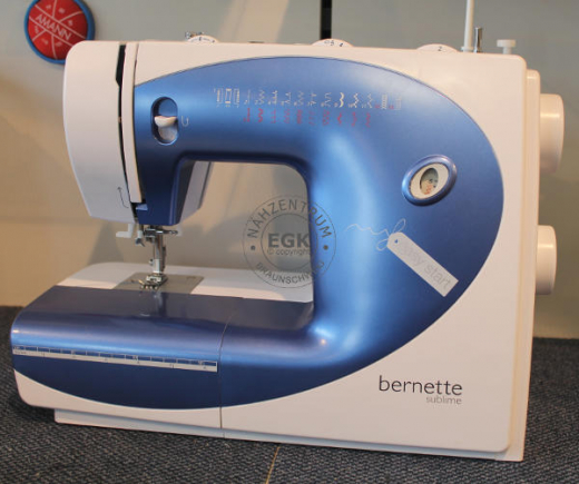 Bernette EasyStart - Vorfhrmaschine mit voller Garantie