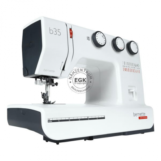 Bernina bernette 35